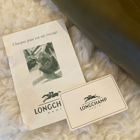 NWOT Longchamp Olive Leather Tote - Picture 13 of 15